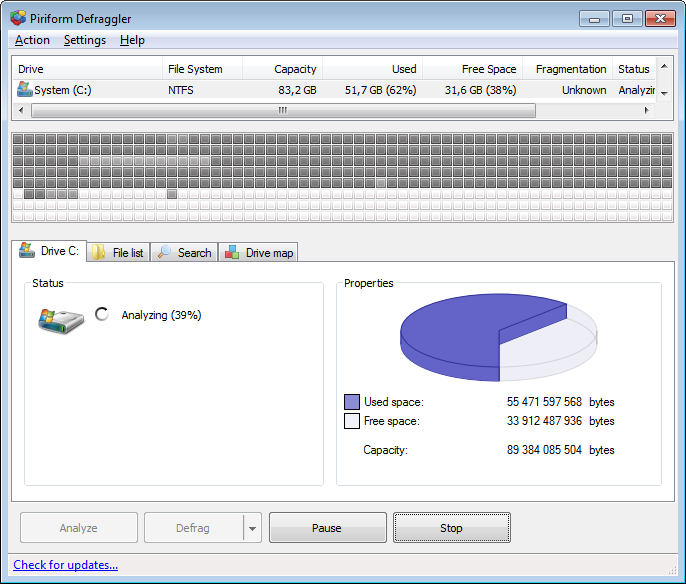 Run the program and simply select the drive and press the Analyze button to get started.